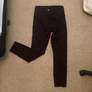 25in lululemon leggings